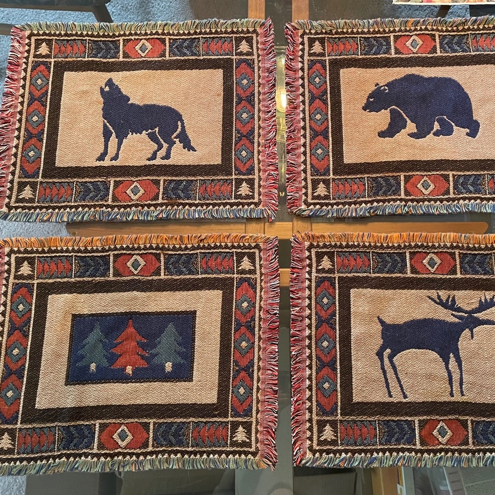 Set of 4 placemats